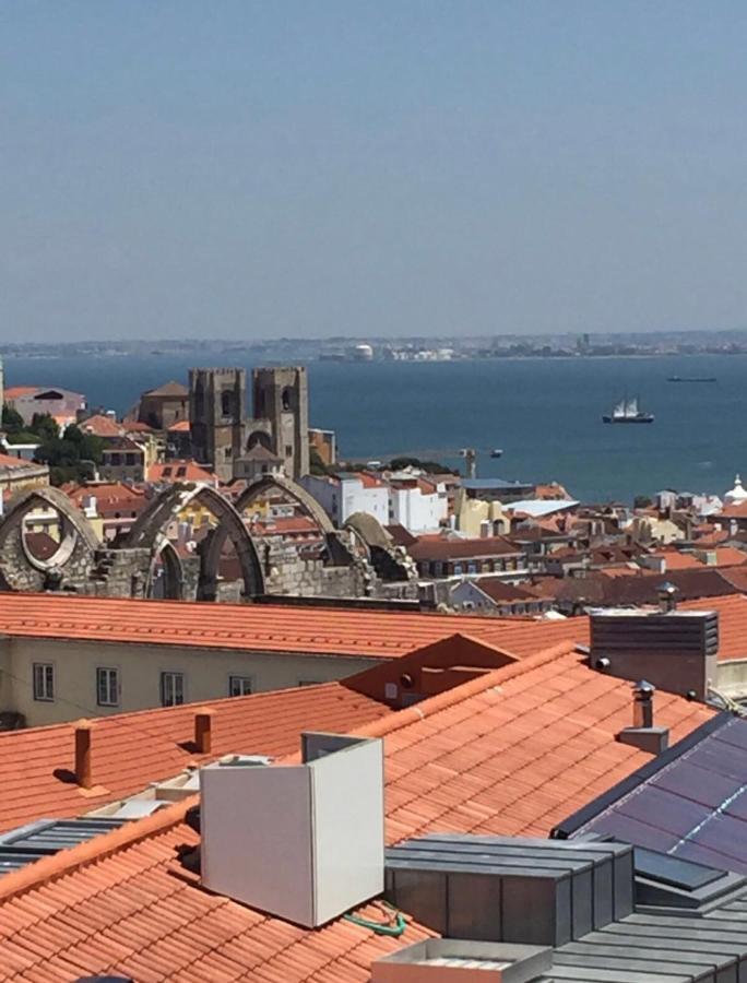 Dream View In Chiado Appartement Lissabon Buitenkant foto